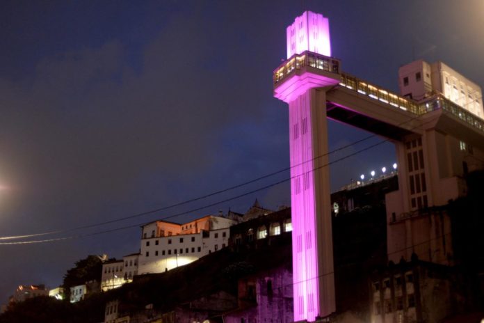 Salvador Monumentos Recebem Ilumina O Especial Em Alus O Ao Outubro Rosa Bahia Sem Fronteiras